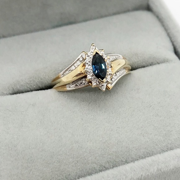 Jewelry - 10k yellow gold blue sapphire and diamond chip vintage ring size 6.75